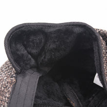 Load image into Gallery viewer, Fur lined cap
