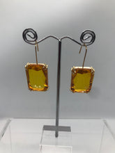 Load image into Gallery viewer, Square drop earrings
