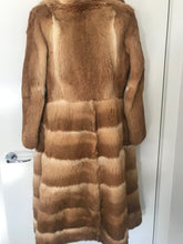 Load image into Gallery viewer, Vintage Long fox fur coat.
